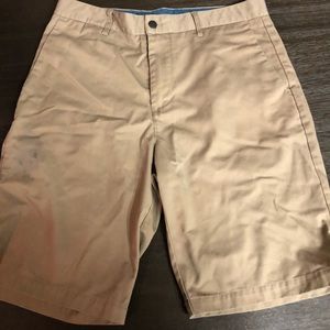 Volcom khaki shorts